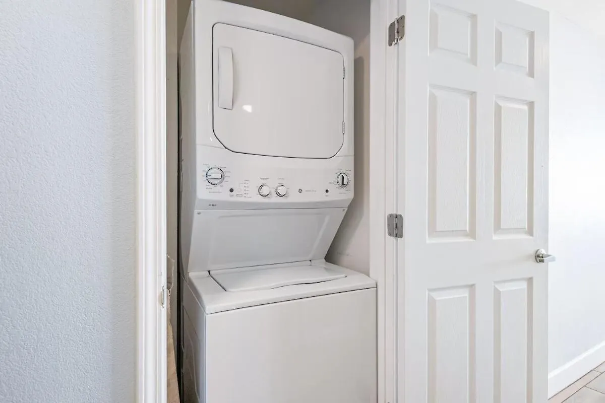 Daire Front Beach Condo At Tidewater Resort, Pcb Panama City Beach